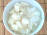 Healthy Chinese Recipe:Fungus Lotus Soup: Pear and Sugar Crystal